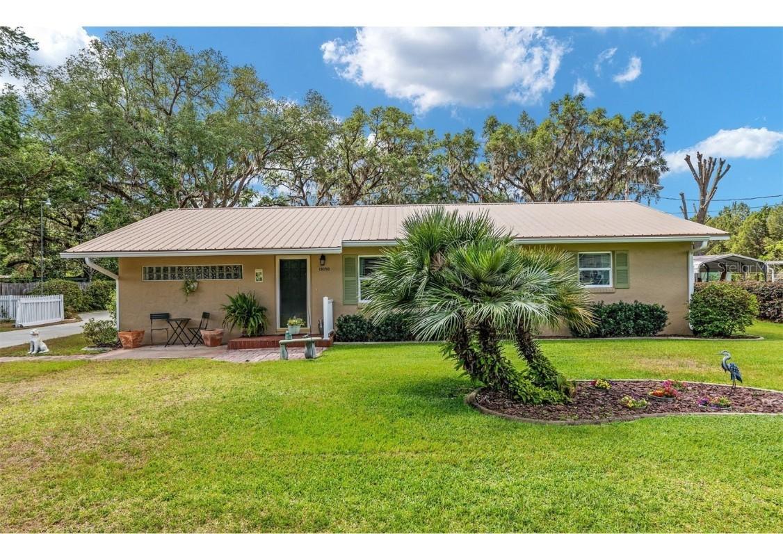 13050 SE 120th St., Ocklawaha, FL 32179