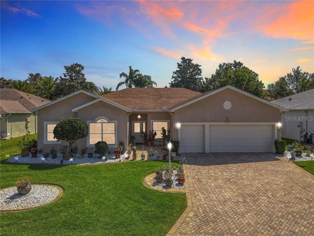 24436 Madewood Ave., Leesburg, FL 34748