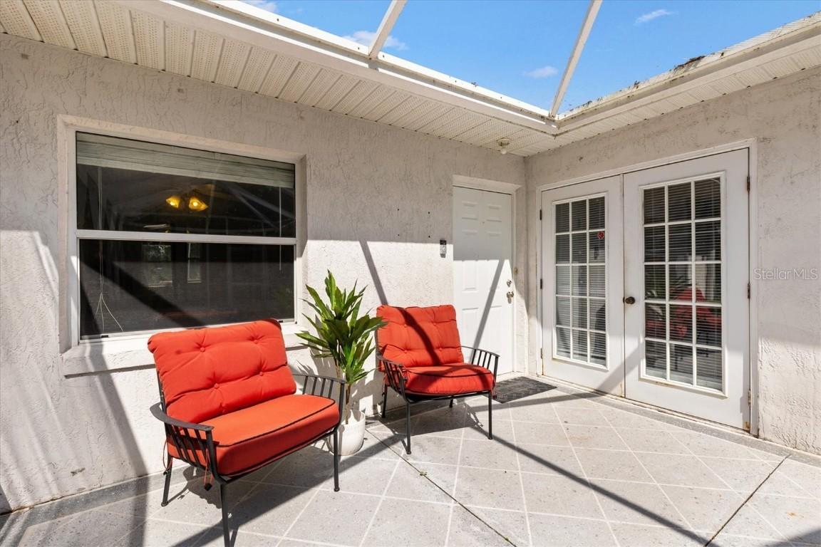 1037 Willow Dr., Leesburg, FL 34748