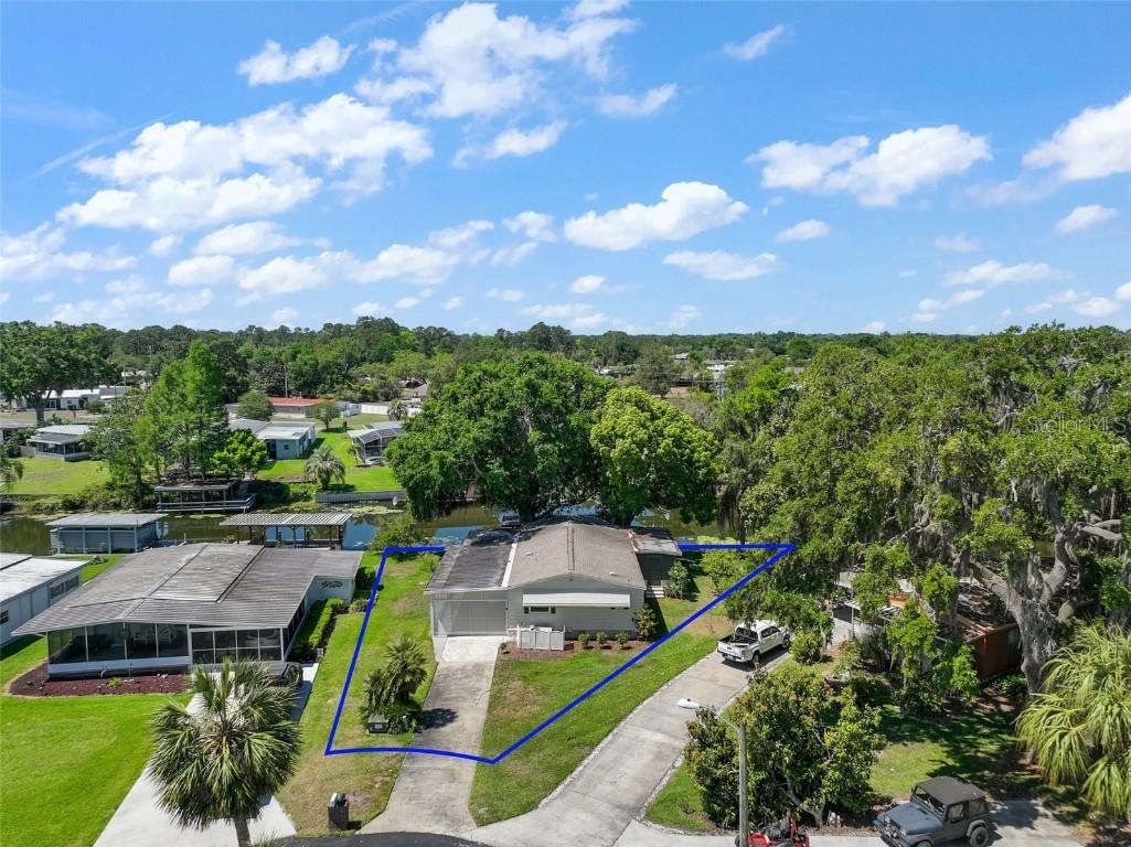 34407 Island Dr., Leesburg, FL 34788