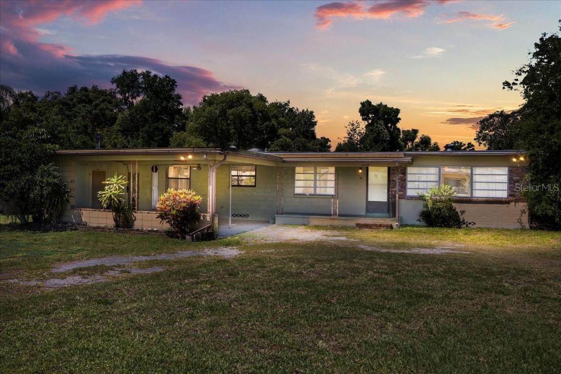 2928 Delaney St., Orlando, FL 32806