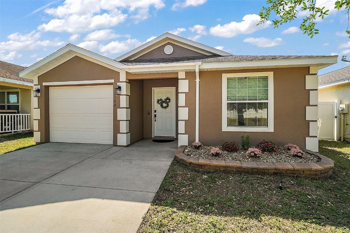 12340 NE 48th Loop, Oxford, FL 34484