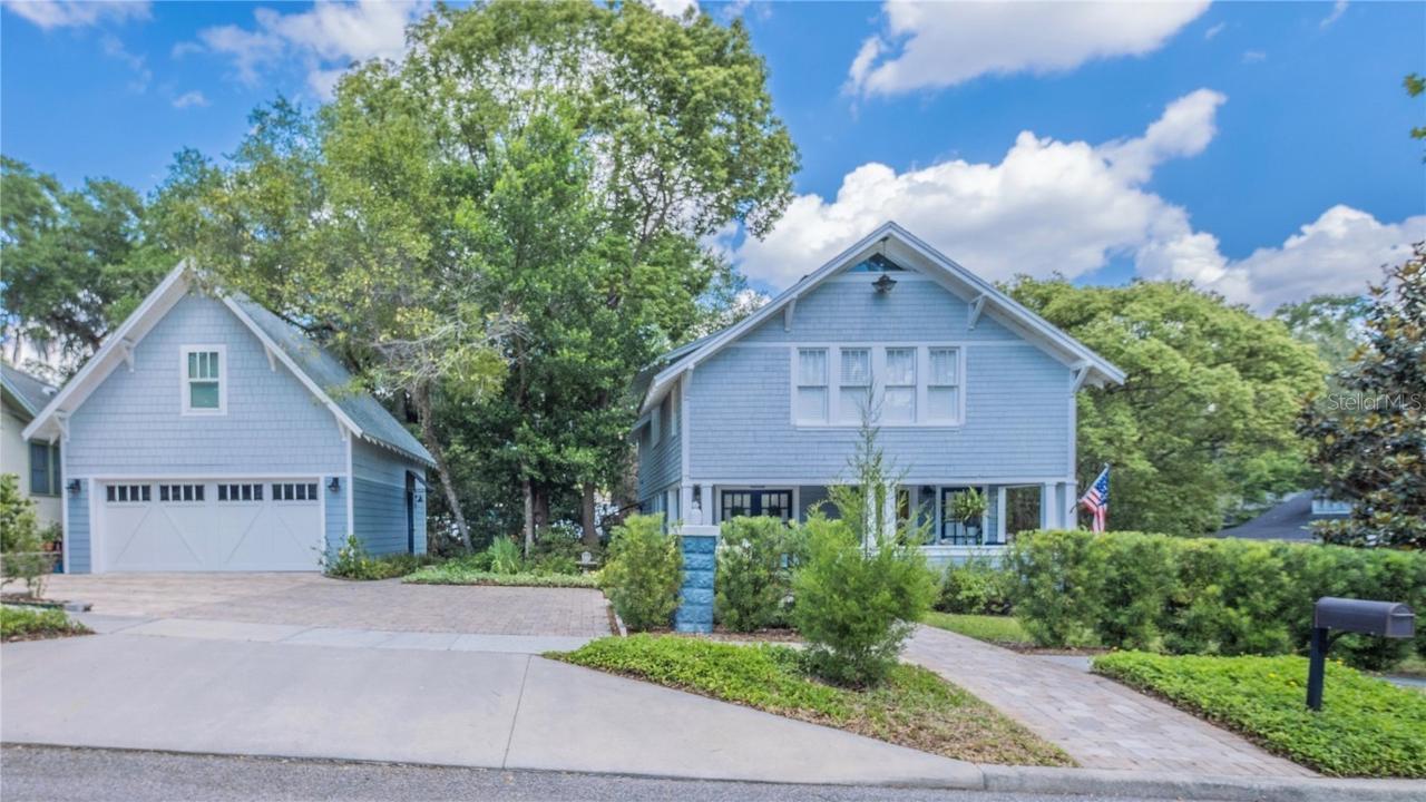 908 N Tremain St., Mount Dora, FL 32757