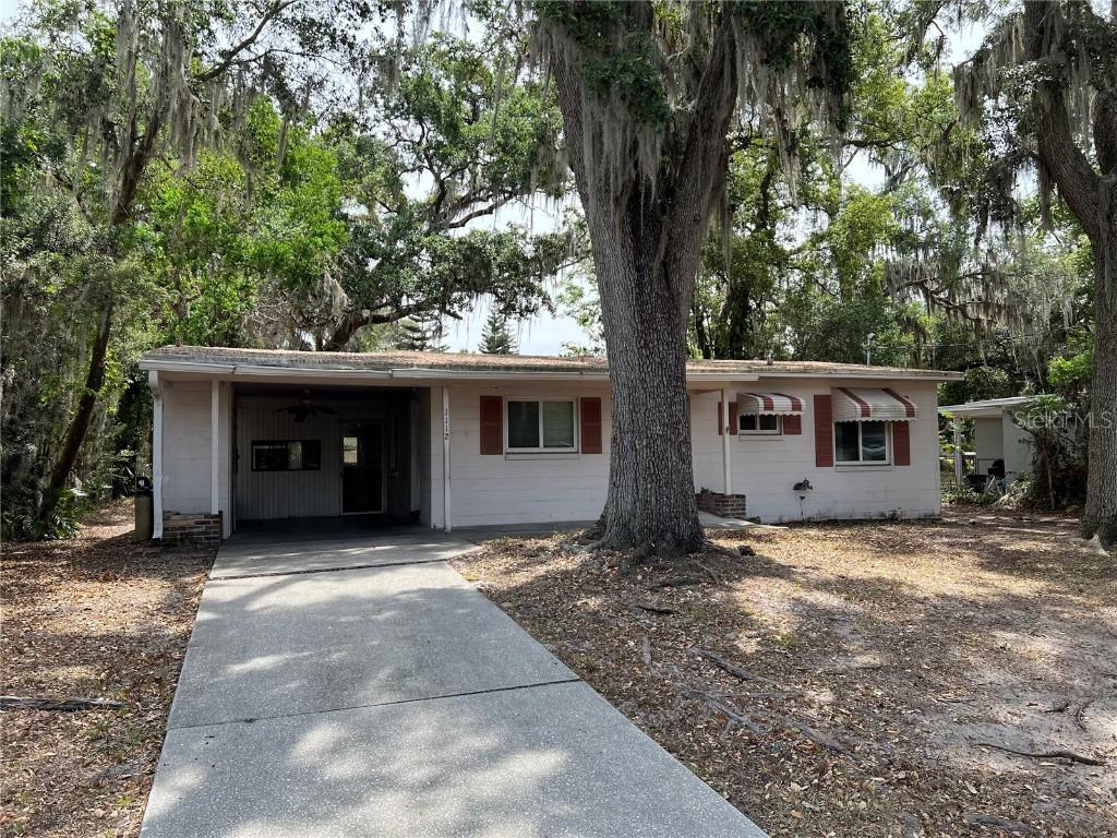 1112 Oak Dr., Leesburg, FL 34748