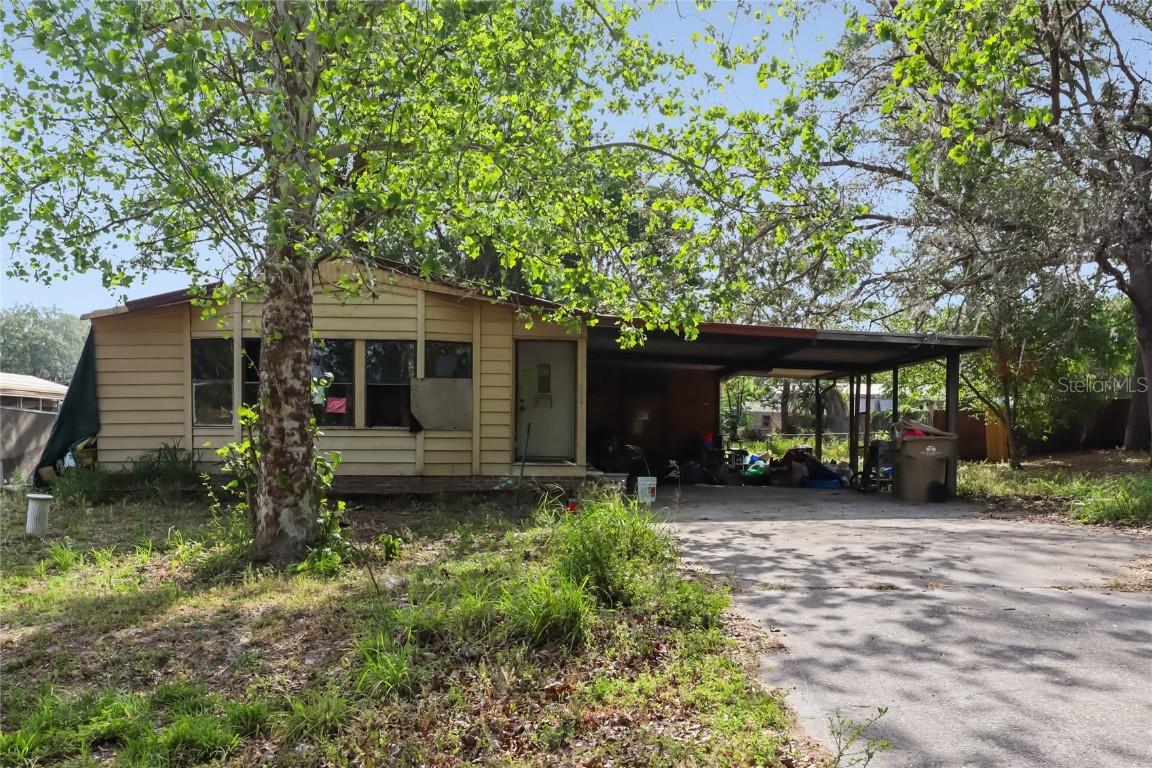 36920 Shadow Hill Dr., Fruitland Park, FL 34731
