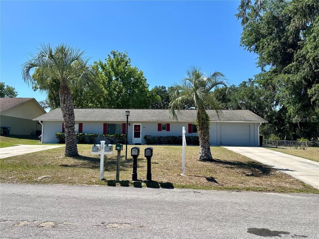 5926 SE 122nd Pl. #2, Belleview, FL 34420