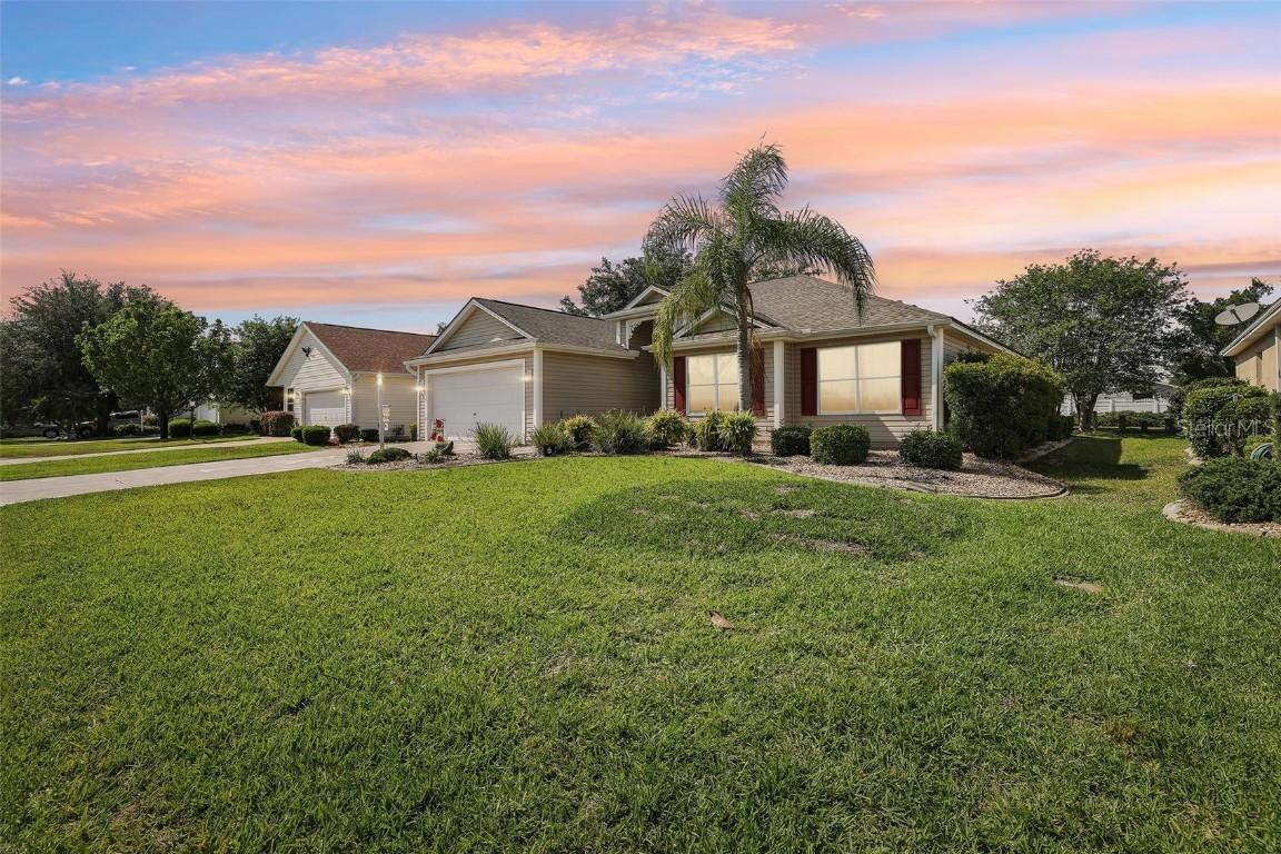 2139 Kaylee Dr., The Villages, FL 32162
