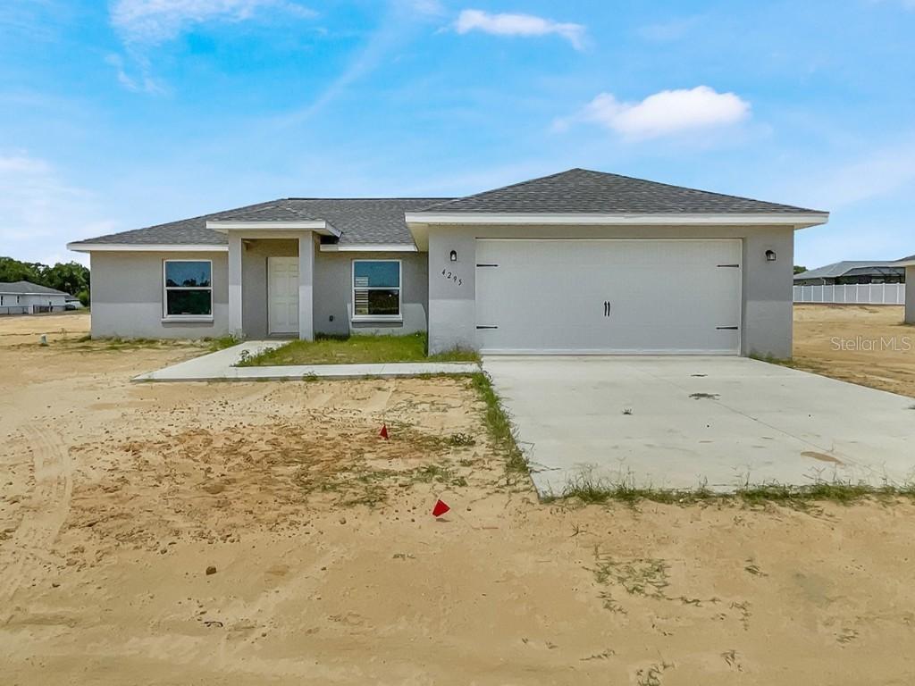 4295 E Walker St, Inverness, FL 34453
