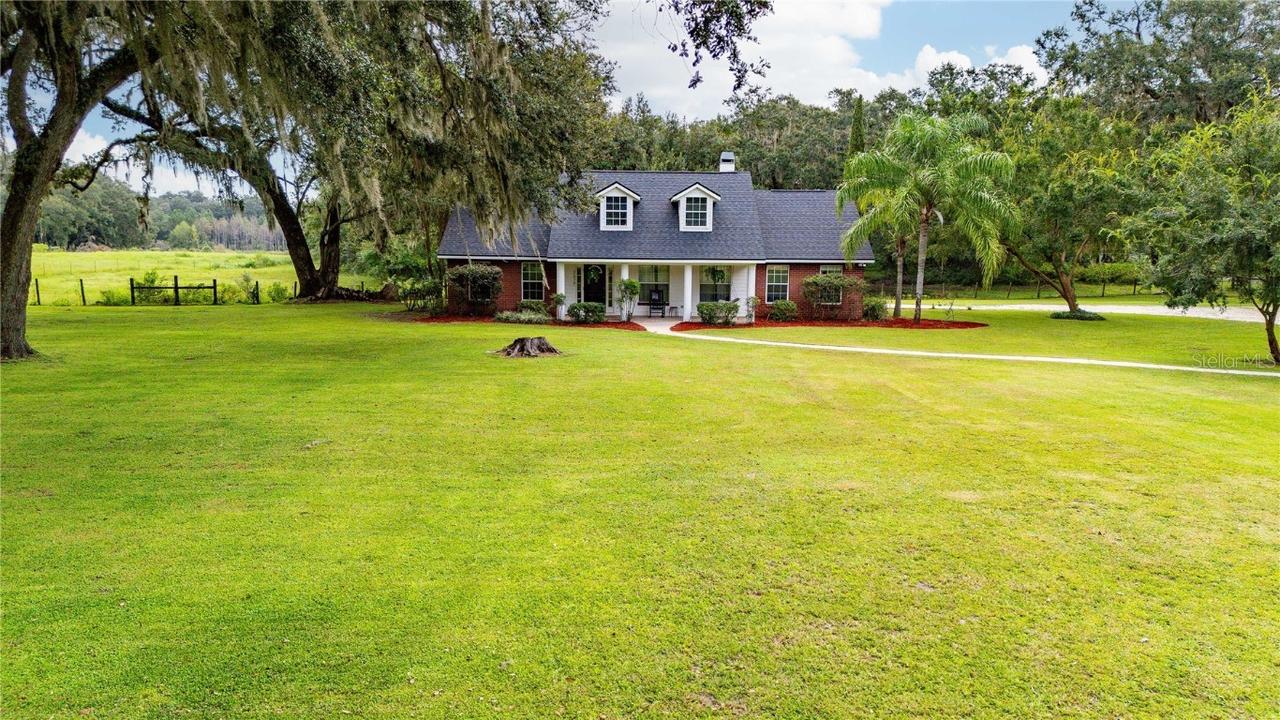 2679 SE 35th St., Sumterville, FL 33585