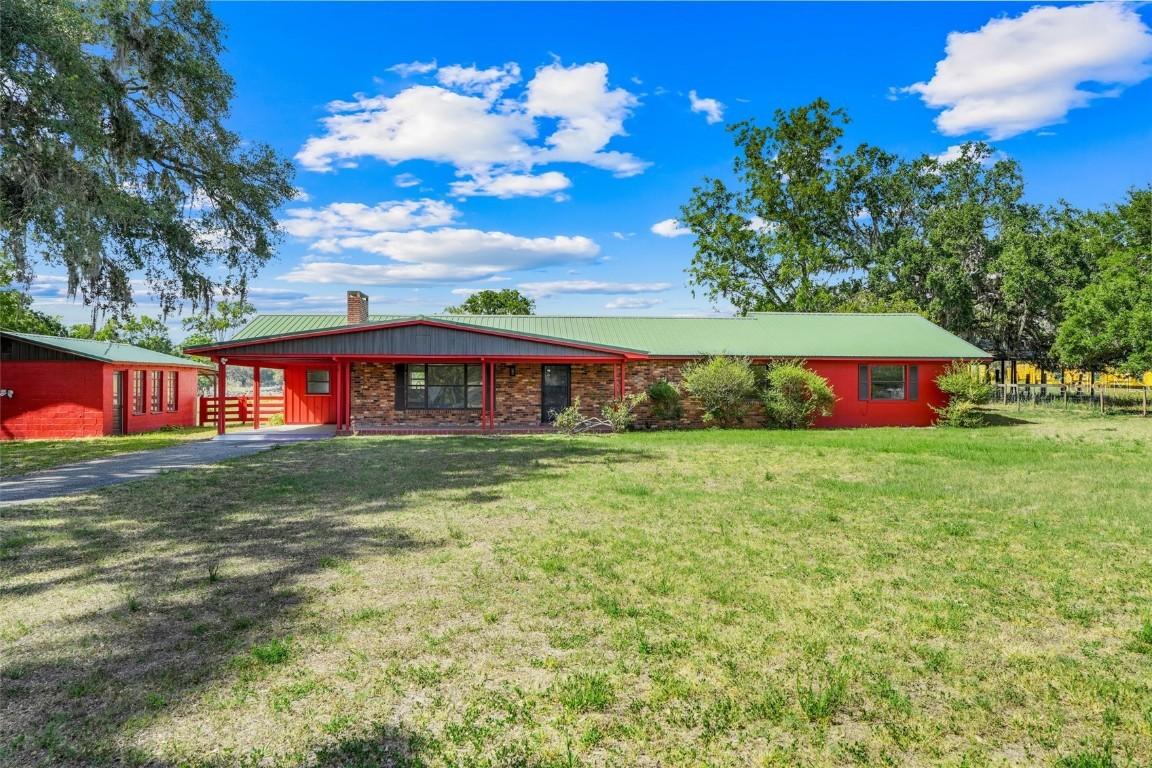 274 W Kings Hwy., Center Hill, FL 33514