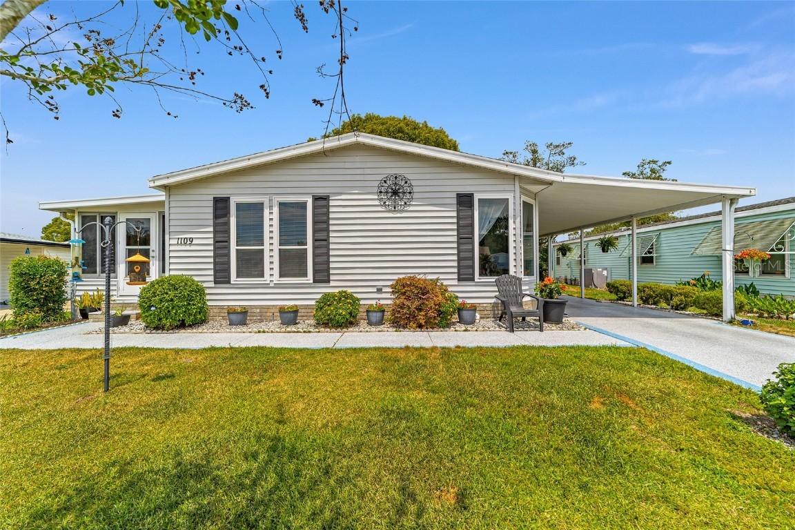 1109 Paradise Dr., The Villages, FL 32159