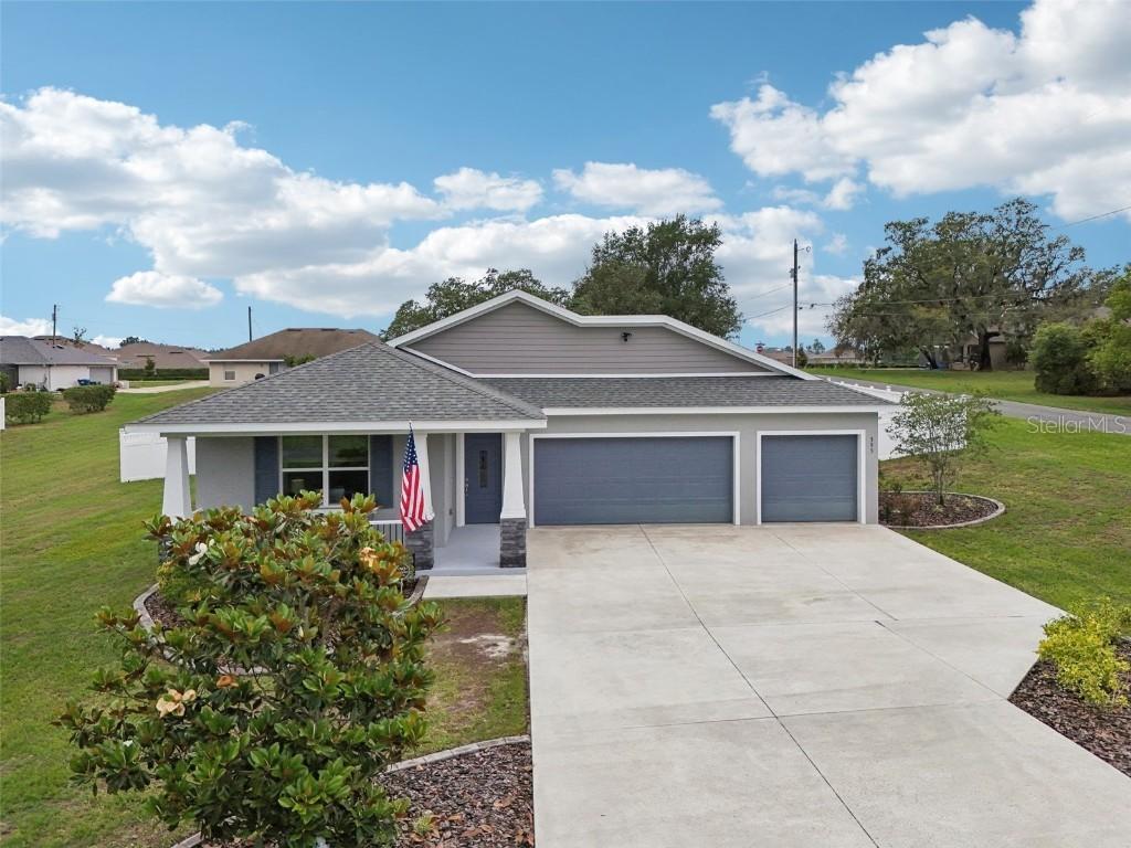 395 S Dixie Dr., Howey In The Hills, FL 34737