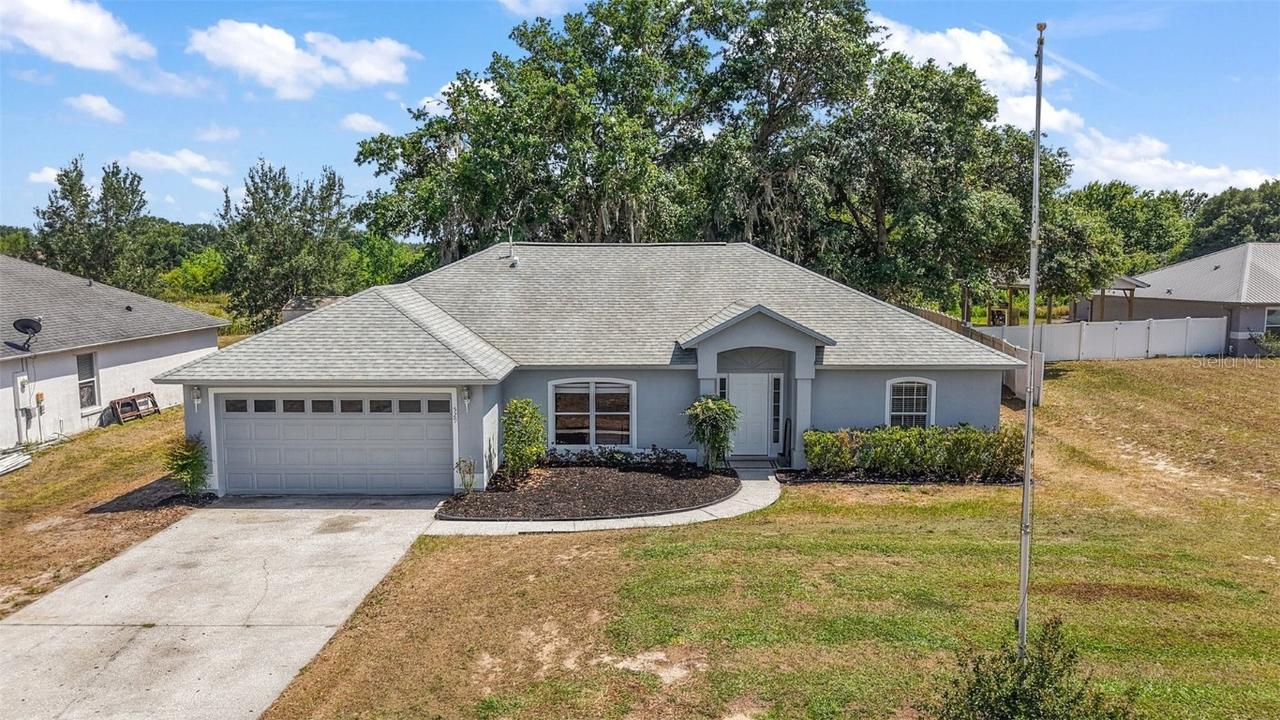 529 Ed Douglas Rd, Groveland, FL 34736