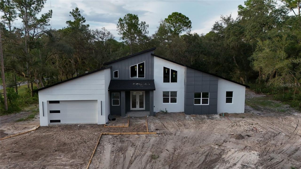 30551 Saffron Ave., Eustis, FL 32736