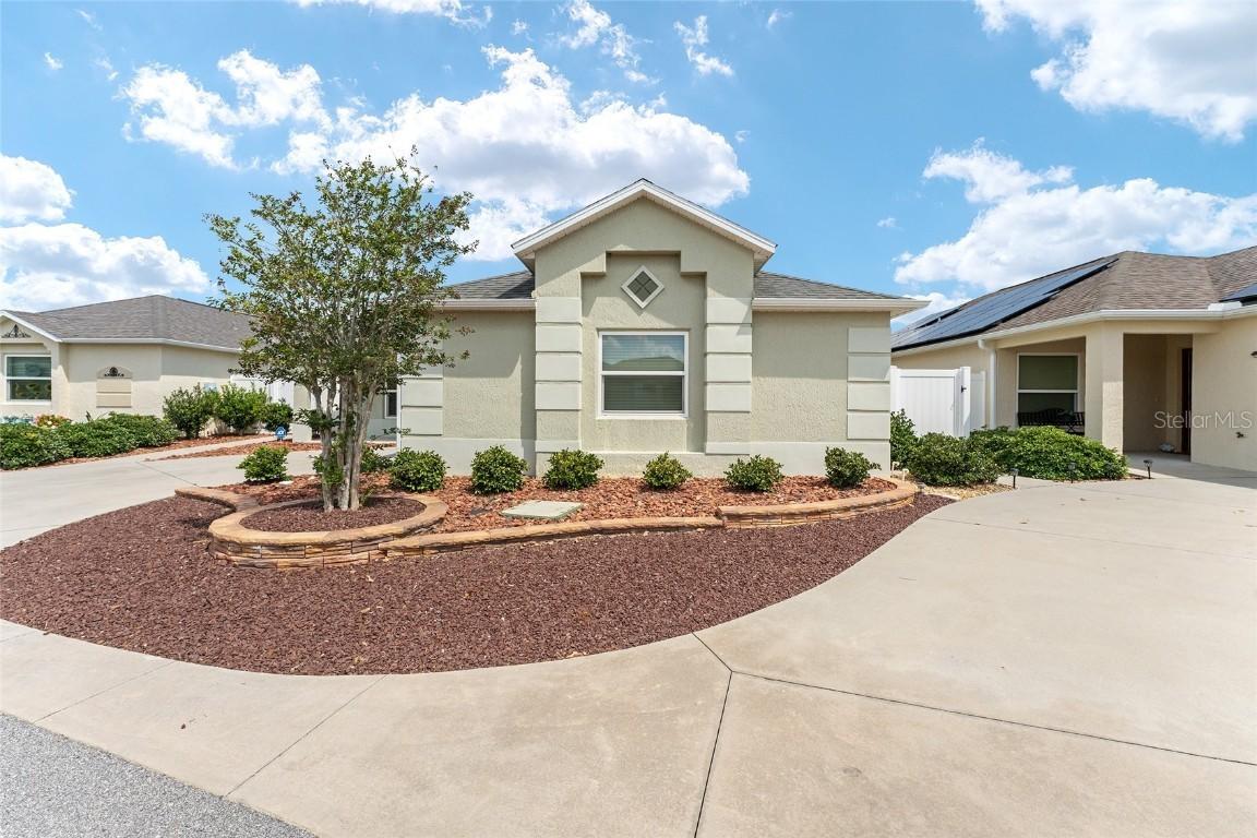 9181 SE 166th Sprung Ln., The Villages, FL 32162