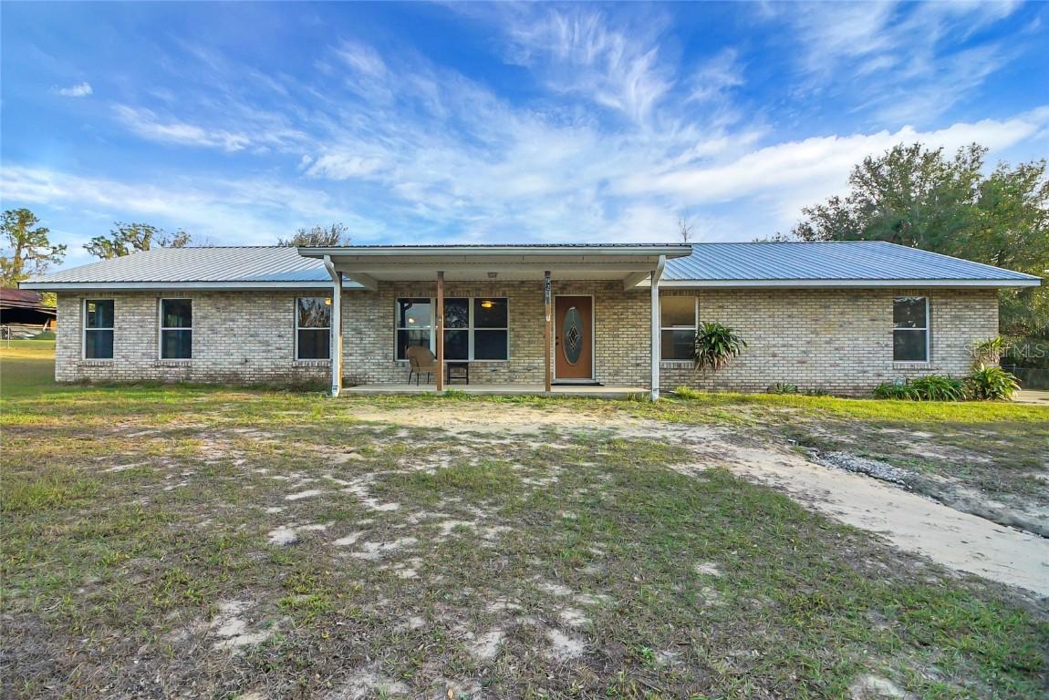 9230 Guava Street, Yalaha, FL 34797