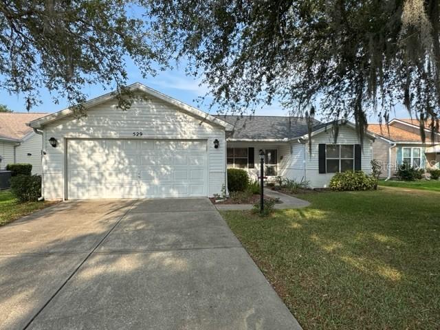 529 Del Mar Dr., Lady Lake, FL 32159