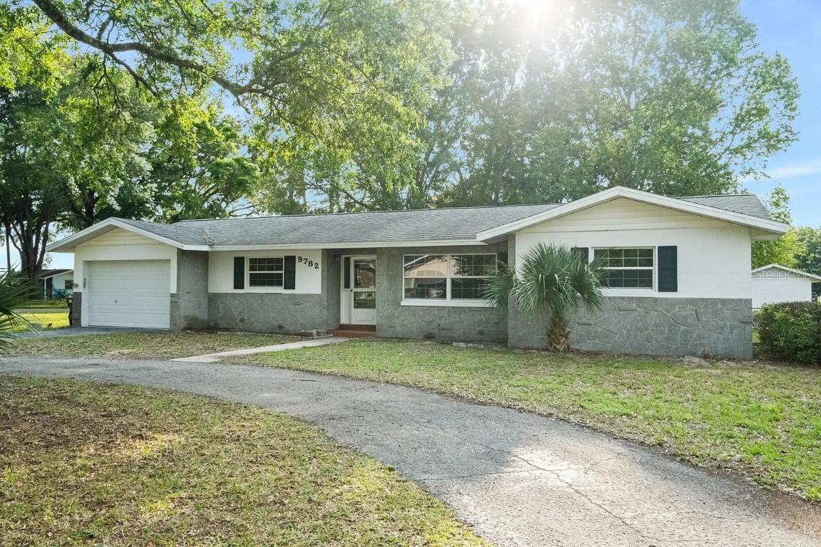 9782 County Road 121, Wildwood, FL 34785