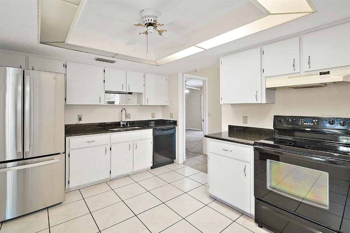 36482 Doral Dr., Grand Island, FL 32735