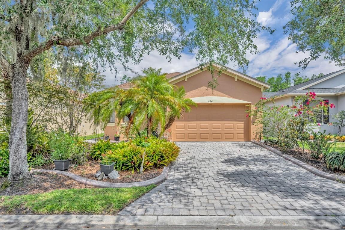 684 Grand Canal Dr., Kissimmee, FL 34759