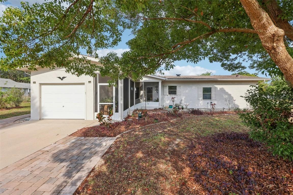 1 Aberdeen Cir., Leesburg, FL 34788