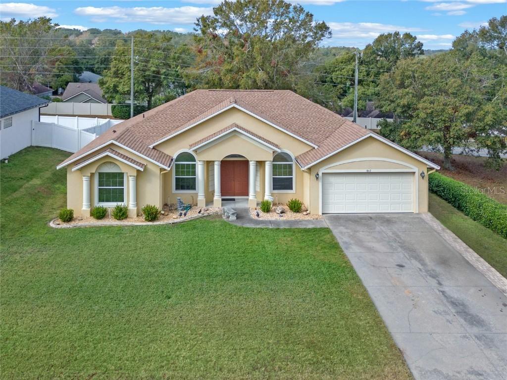 847 Cumberland Cir., Minneola, FL 34715