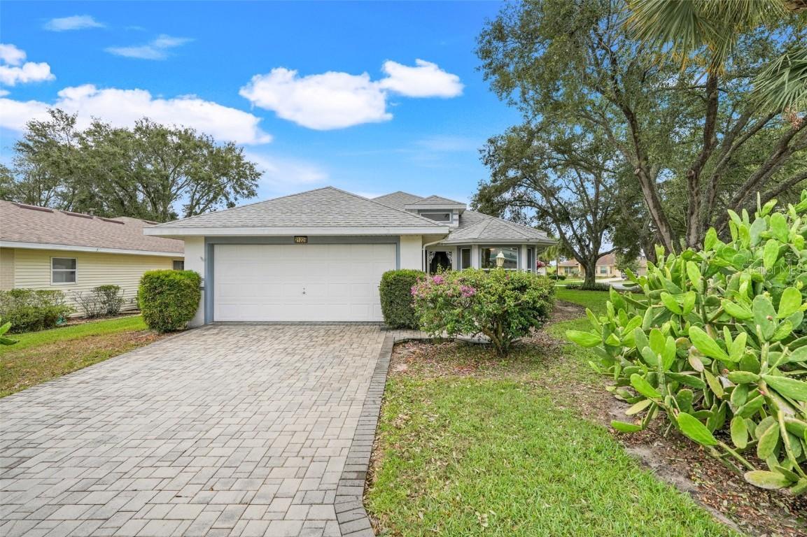 21226 Royal St Georges Ln., Leesburg, FL 34748