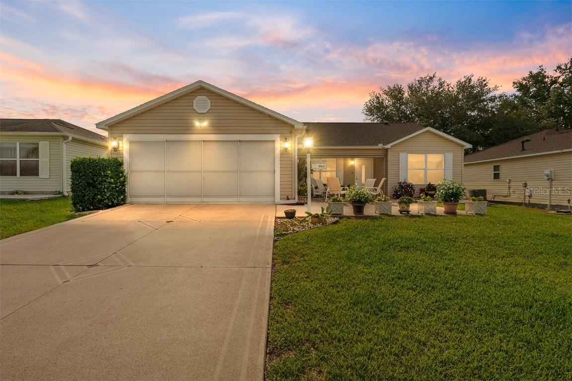 965 Eastmont Ct., The Villages, FL 32162