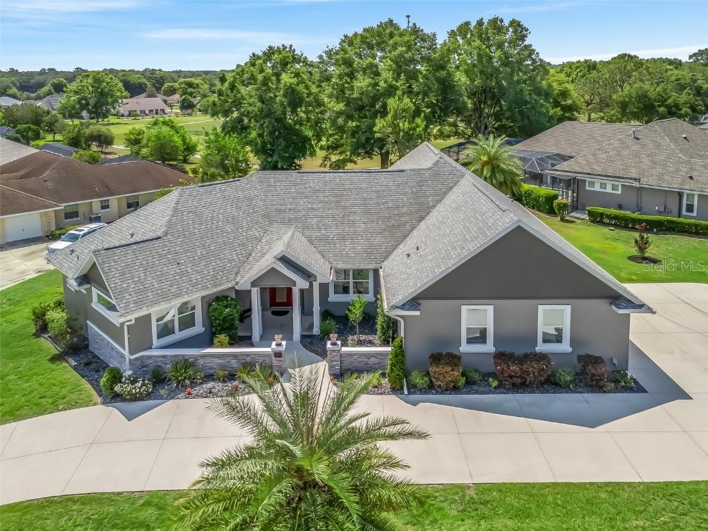 563 Dowling Cir., Lady Lake, FL 32159