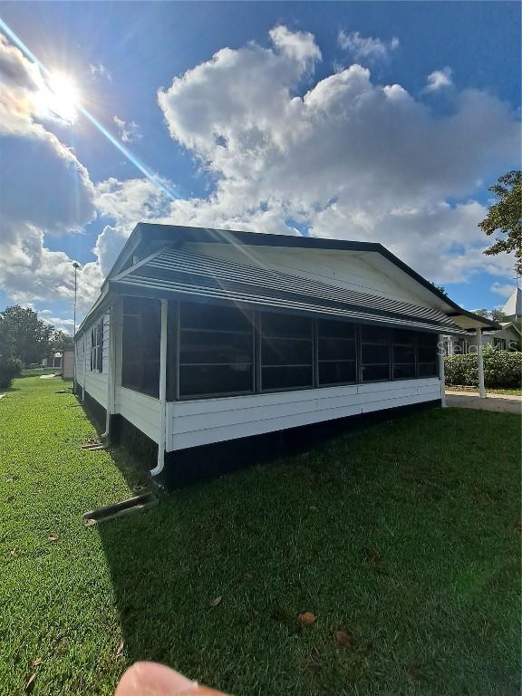 1005 Matthew Ave., Lady Lake, FL 32159