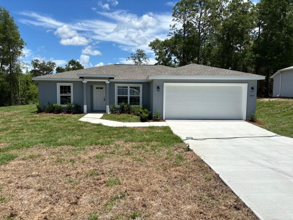 9425 N Pineview Way, Citrus Springs, FL 34434