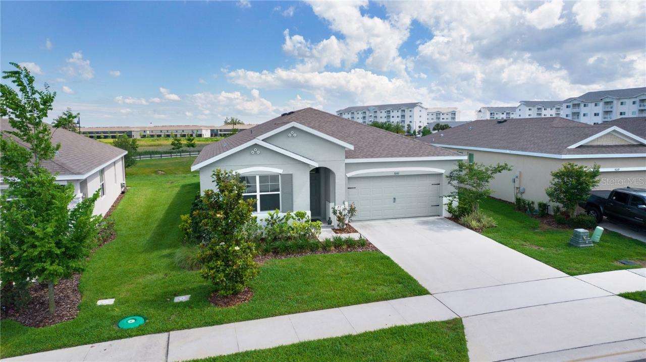 5043 Stokes Way, Wildwood, FL 34785