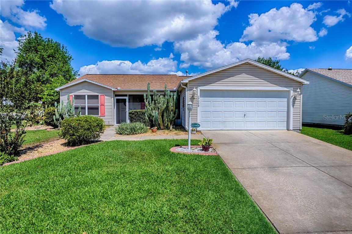 17009 SE 96th Chapelwood Cir., The Villages, FL 32162