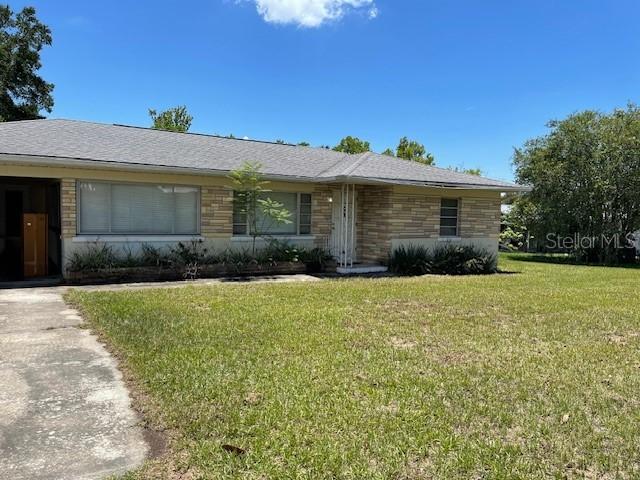 1022 E 3rd Ave., Mount Dora, FL 32757