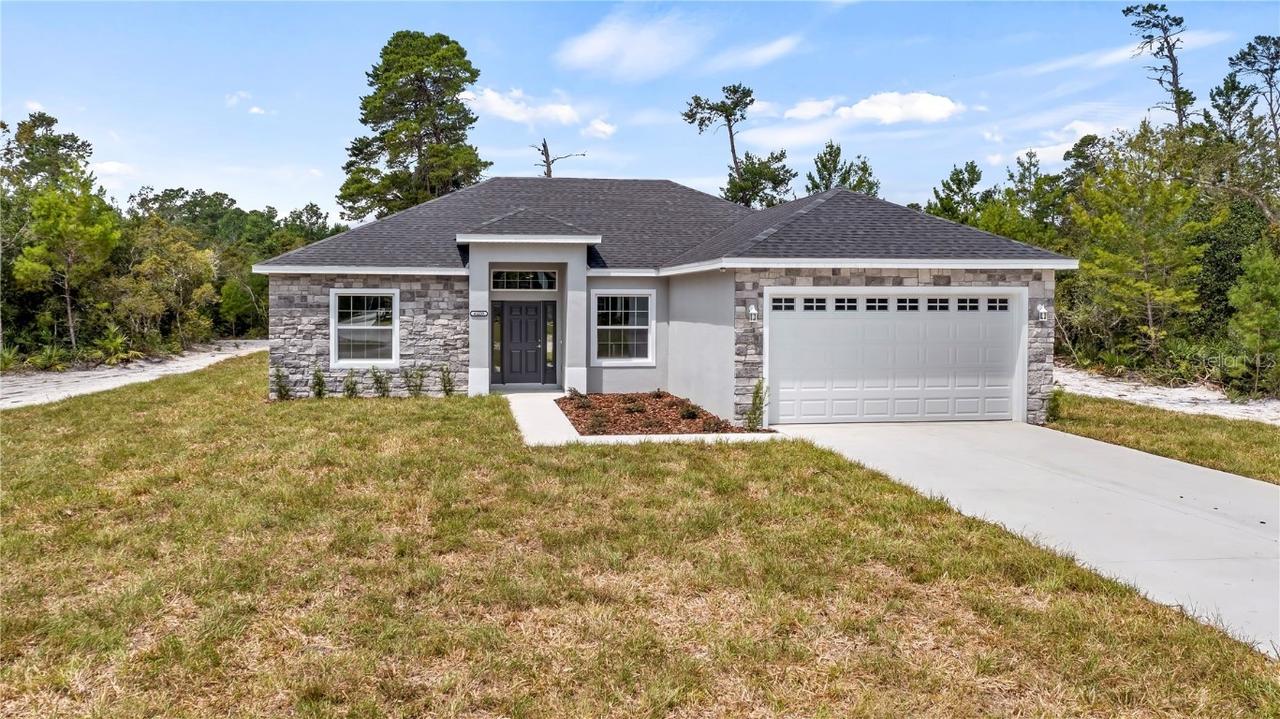 40685 E Ninth Ave., Umatilla, FL 32784