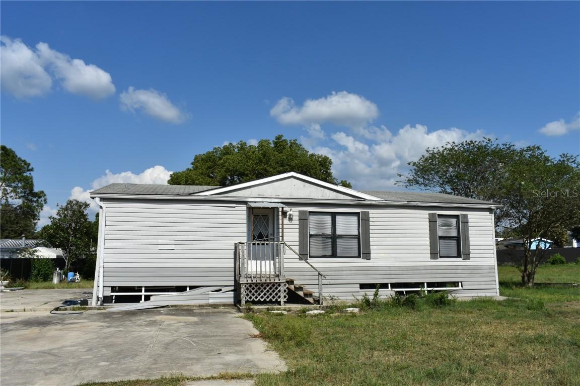 10175 SE Sunset Harbor Rd., Summerfield, FL 34491