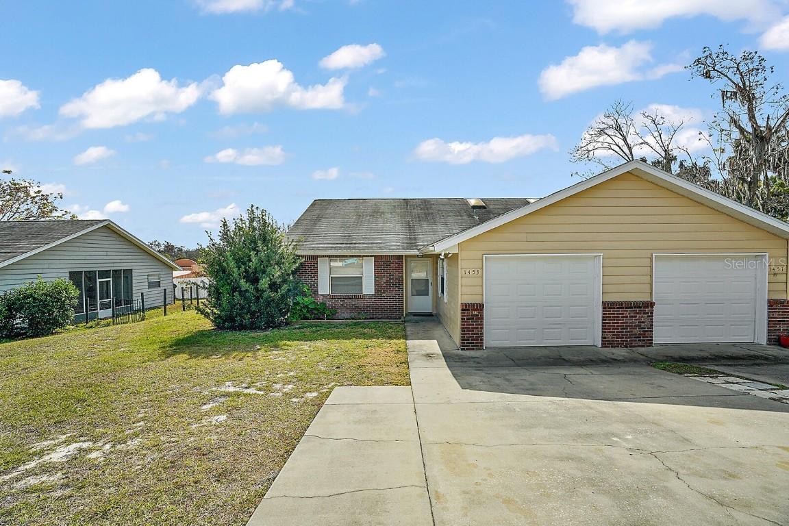 1453 Fernleaf Dr., Leesburg, FL 34748