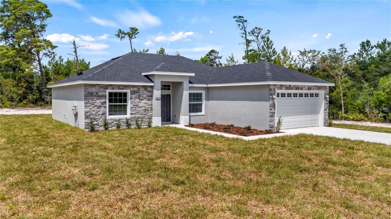 24912 Jefferson St., Astatula, FL 34705