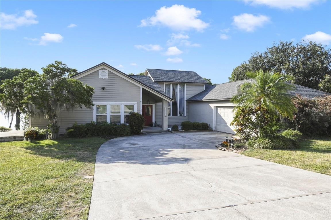 1226 Overlook Rd., Eustis, FL 32726