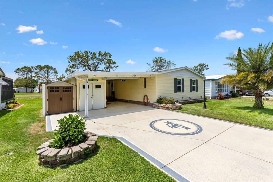 1726 W Schwartz Blvd., Lady Lake, FL 32159