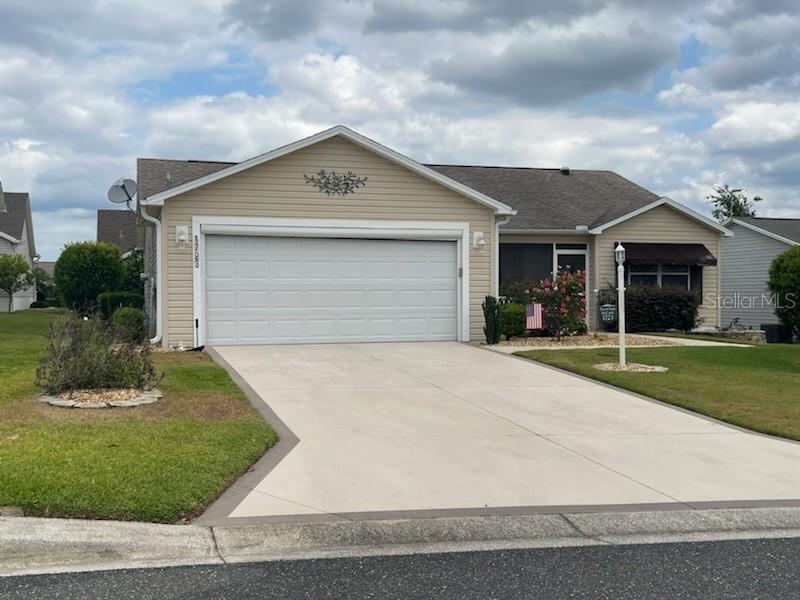 1723 Banberry Run, The Villages, FL 32162