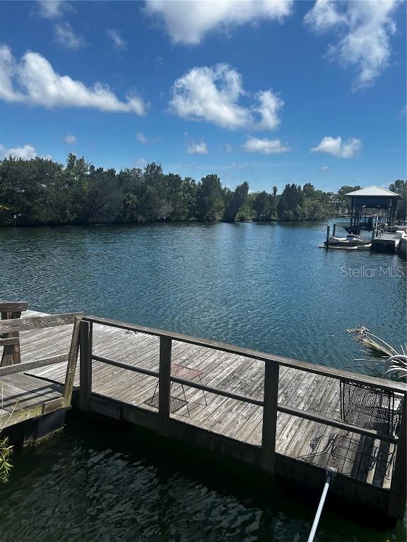 11 SE Kings Bay Dr., Crystal River, FL 34429