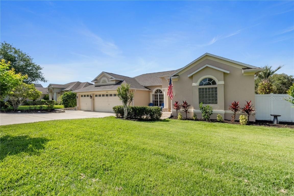 13100 Lakewind Dr., Clermont, FL 34711