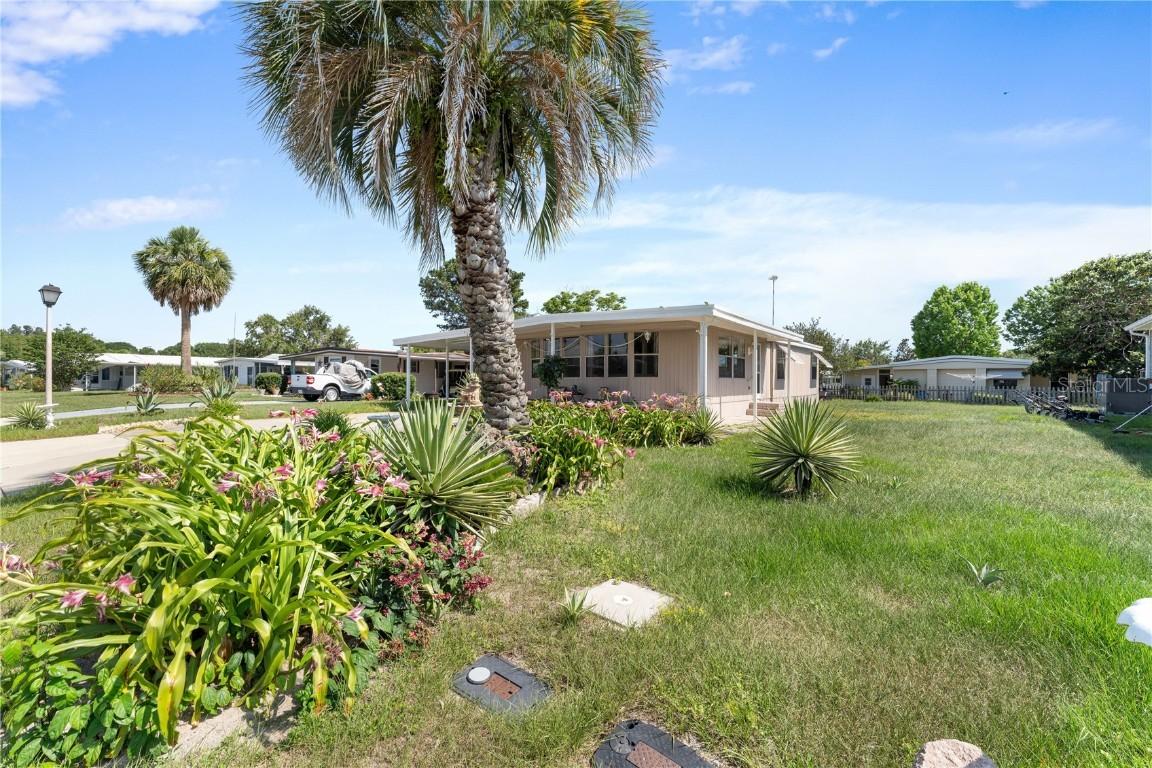1113 Elkhart Cir., Tavares, FL 32778