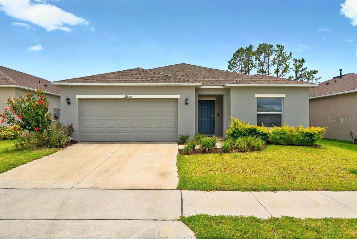 33960 Sky Blossom Cir., Leesburg, FL 34788