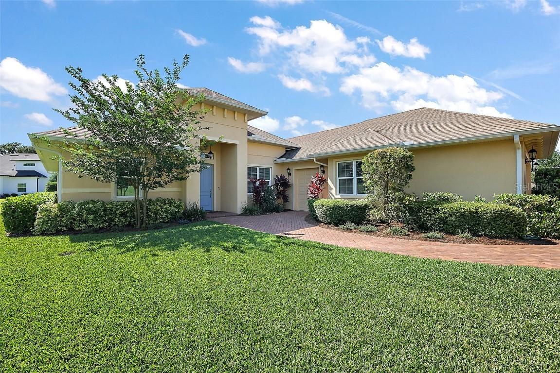 39504 Hillrise Ln., Lady Lake, FL 32159