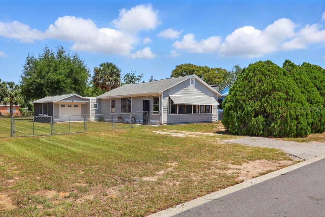 1119 Pine Ave., Tavares, FL 32778