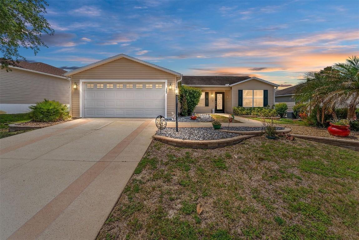 1282 Fort Lawn Loop, The Villages, FL 32162