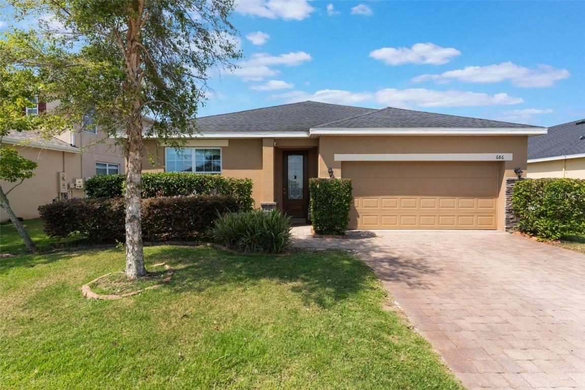 686 Black Eagle Dr., Groveland, FL 34736
