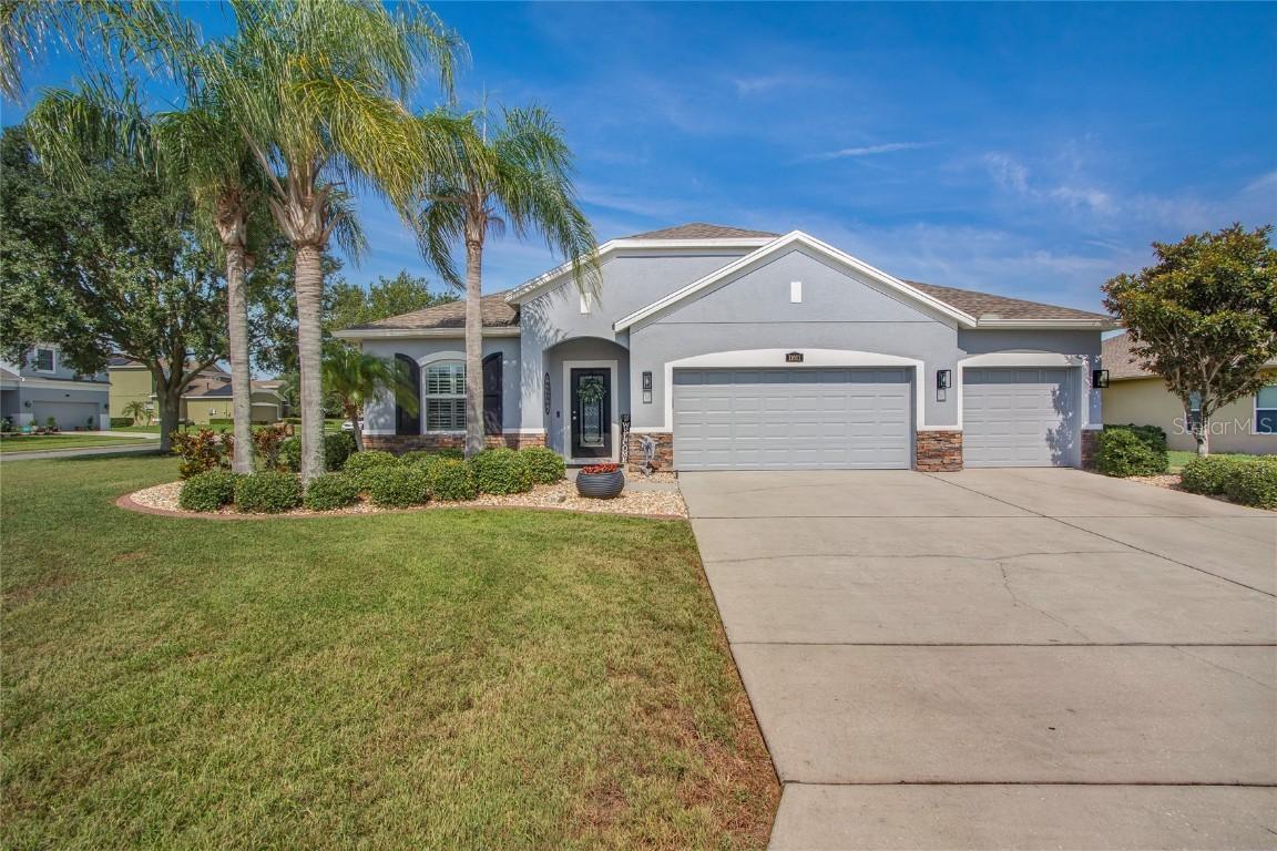 11601 Thacker Dr., Clermont, FL 34711